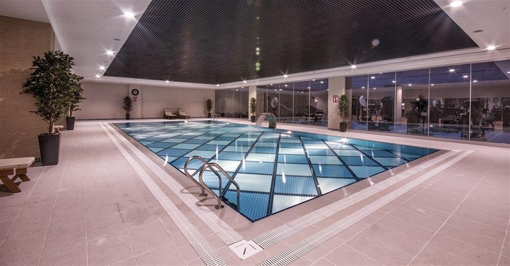 Margi Hotel Edirne Luaran gambar The pool at the Four Seasons Hotel, Istanbul
