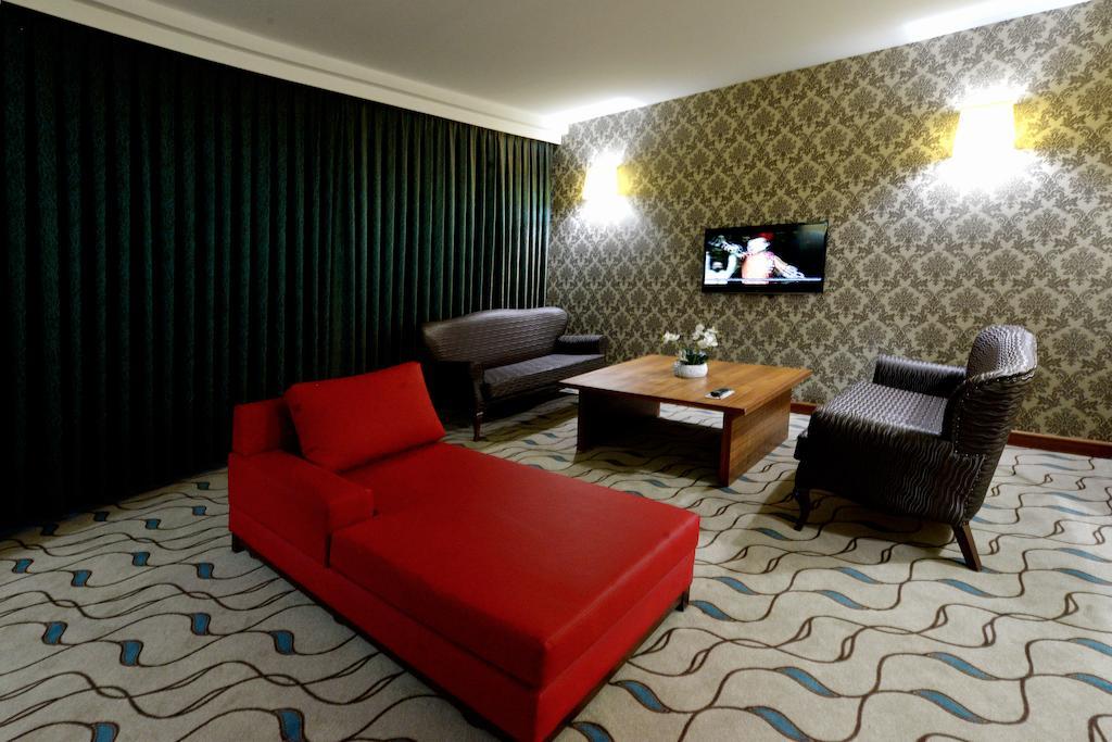 Margi Hotel Edirne Luaran gambar Suite room